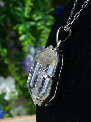 Quartz Enhydro Pendant