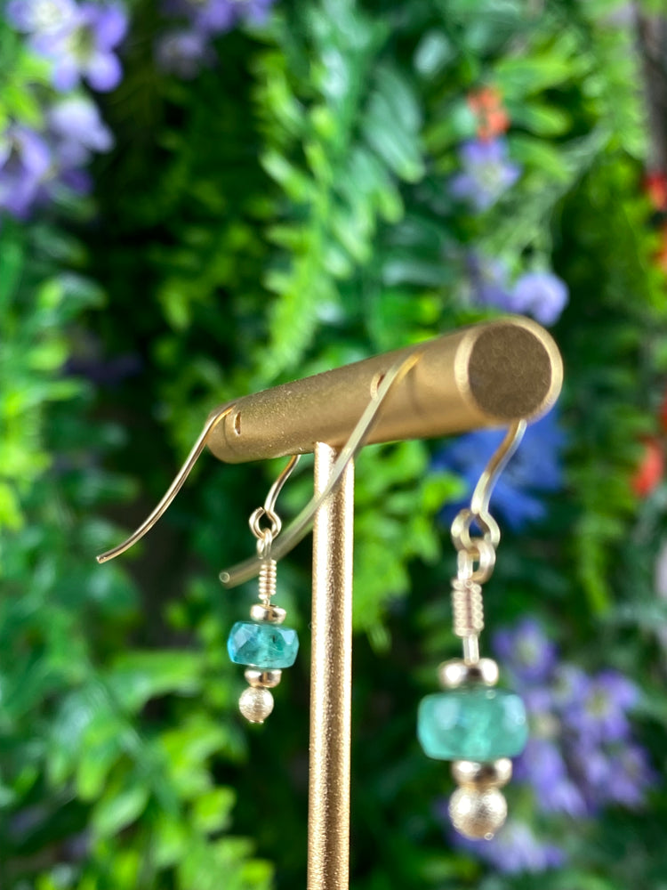 9ct Gold Emerald Earrings