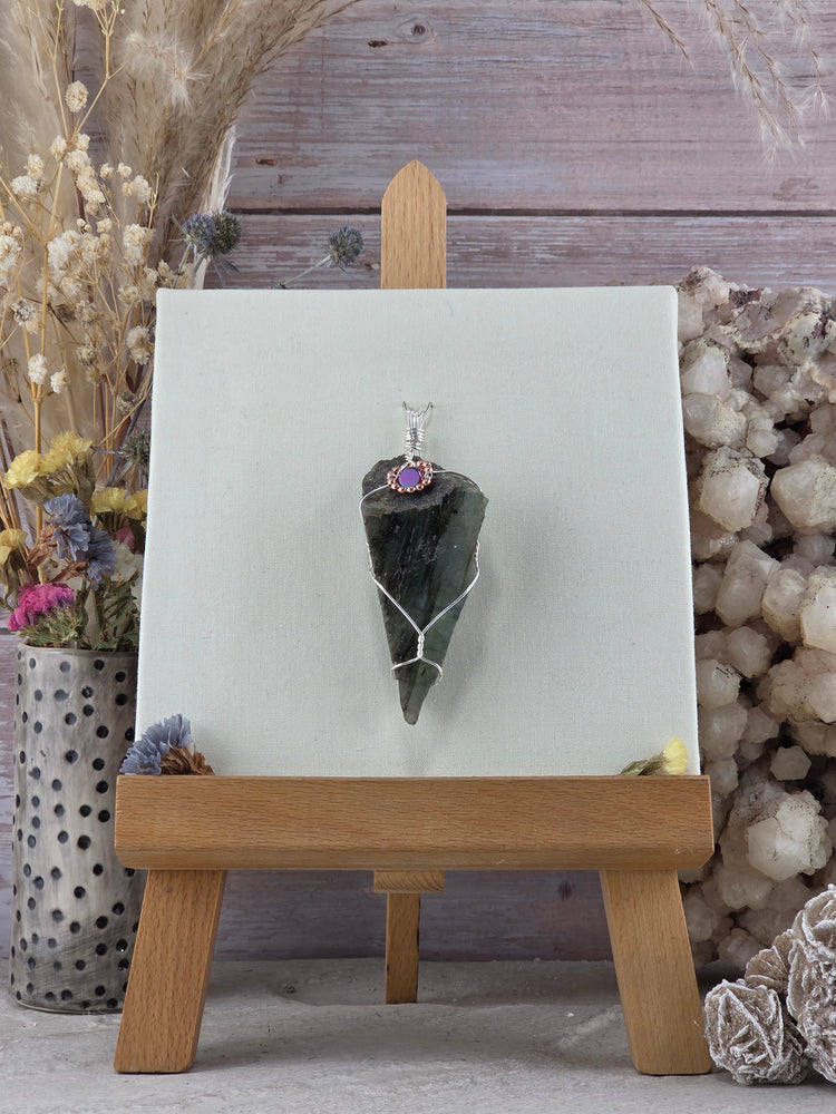 Labradorite Wire Wrap Pendant