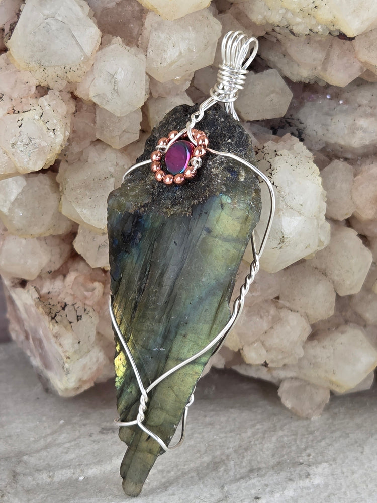 Labradorite Wire Wrap Pendant