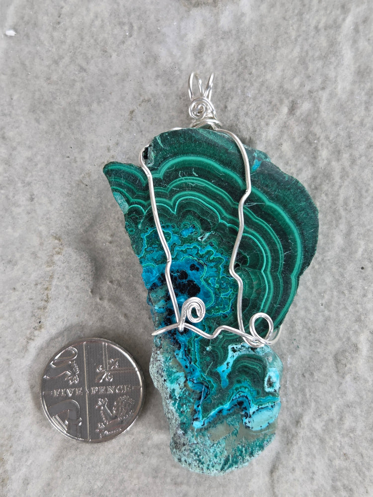 Malacholla Wire Wrap Pendant