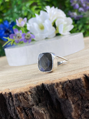 Labradorite Ring