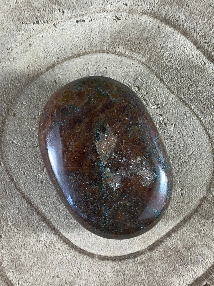 Orange Garnet Palm Stone