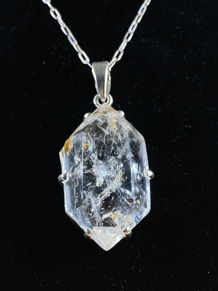 Quartz Enhydro Pendant