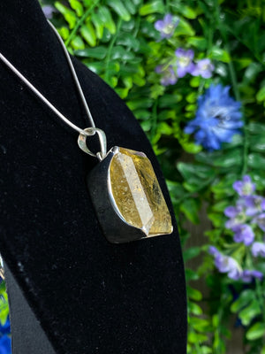 Heliodor Pendant