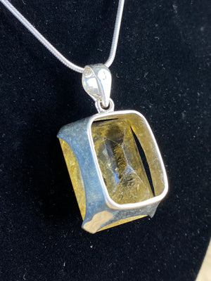 Heliodor Pendant