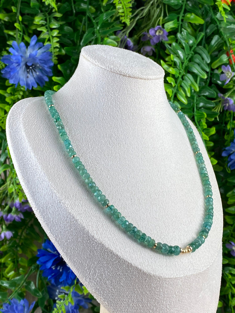 9ct Gold Emerald Necklace