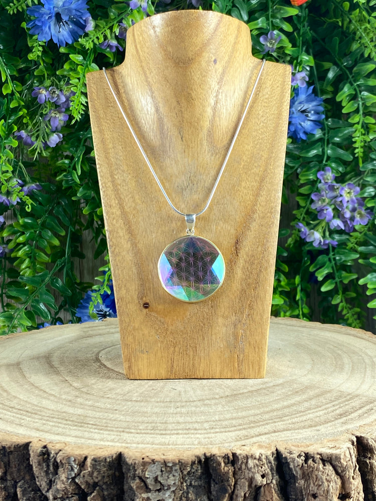 Aura Quartz Stargate Pendant With Seed Of Life