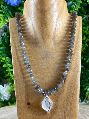 Labradorite And Topaz Shell Necklace