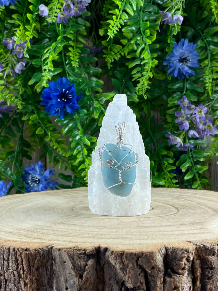 Aquamarine Wire Wrapped Pendant