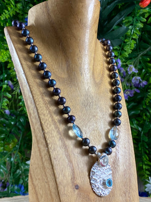 Cultured Pearl And Topaz Necklace