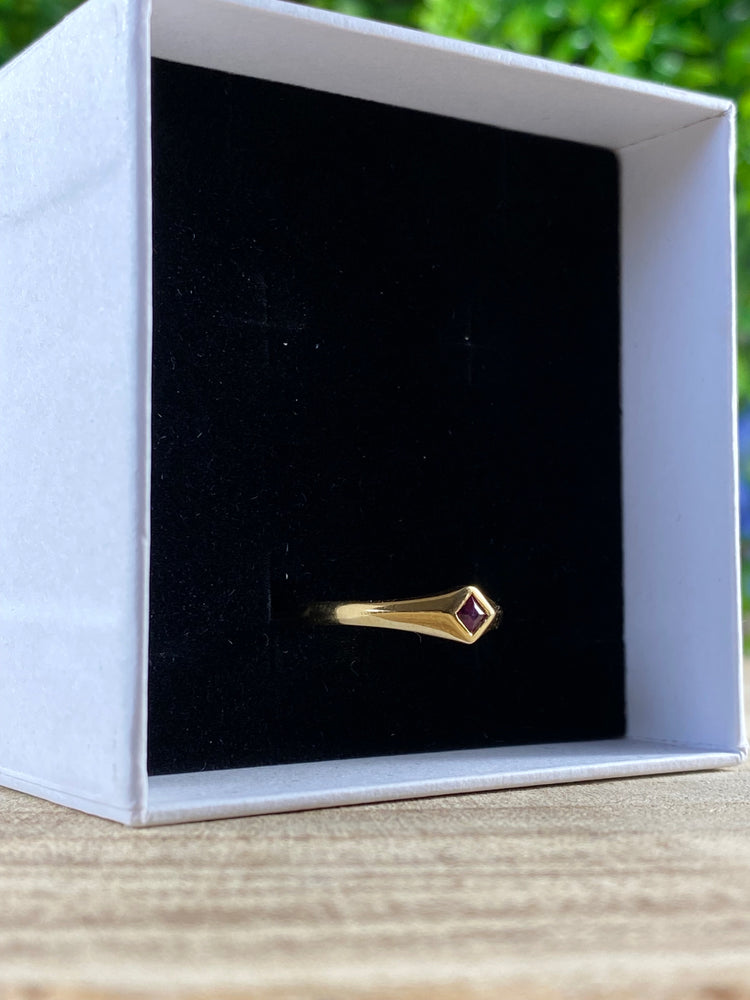 Ruby 18ct Gold Ring