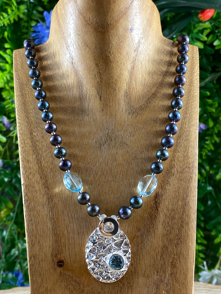 Cultured Pearl And Topaz Necklace