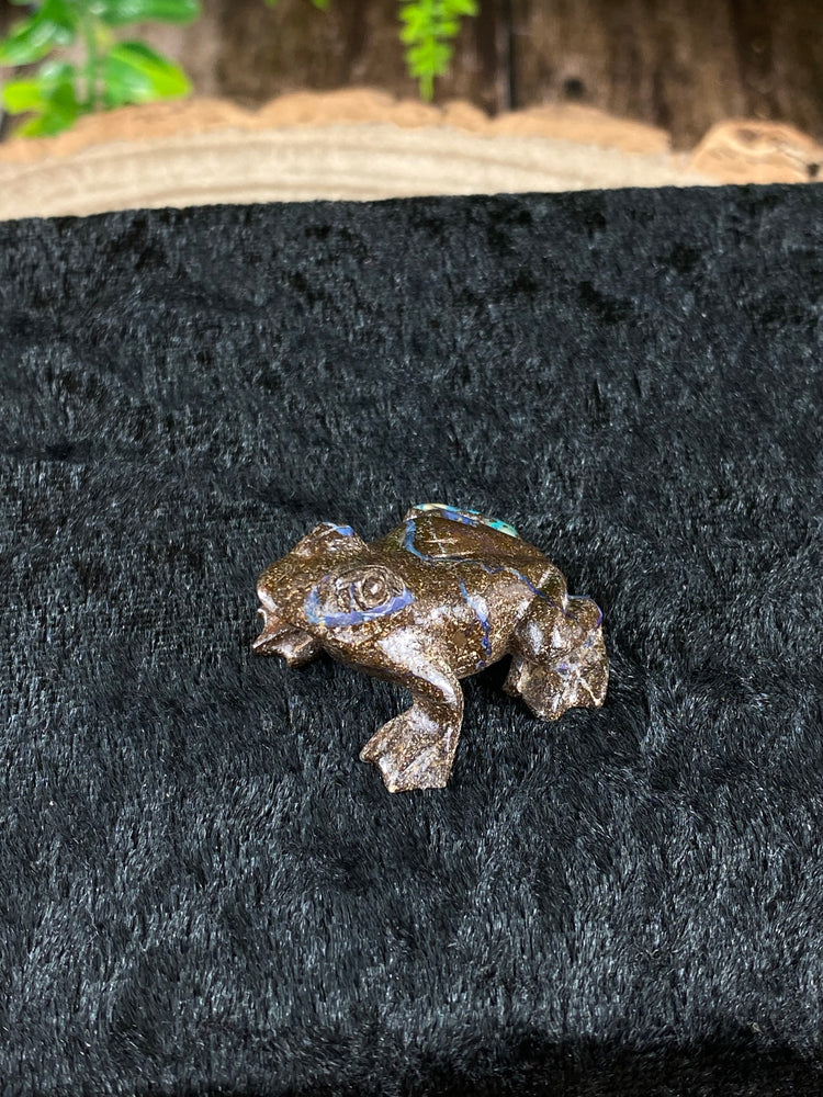 Opal Frog Carving