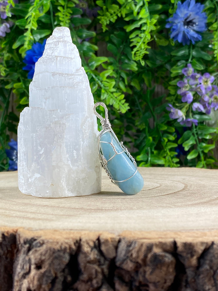 Aquamarine Wire Wrapped Pendant