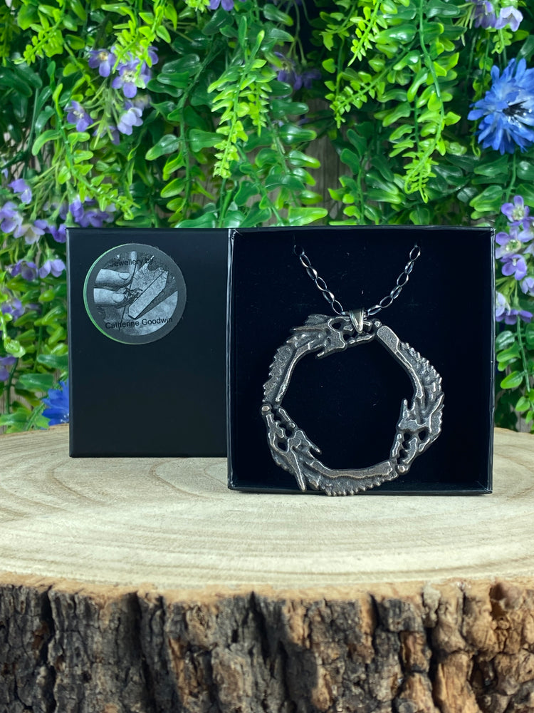 3 Dragon Circle Pendant