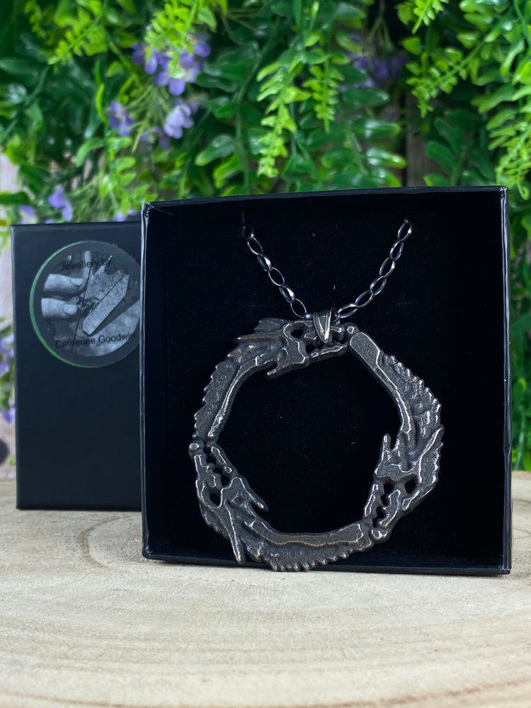 3 Dragon Circle Pendant