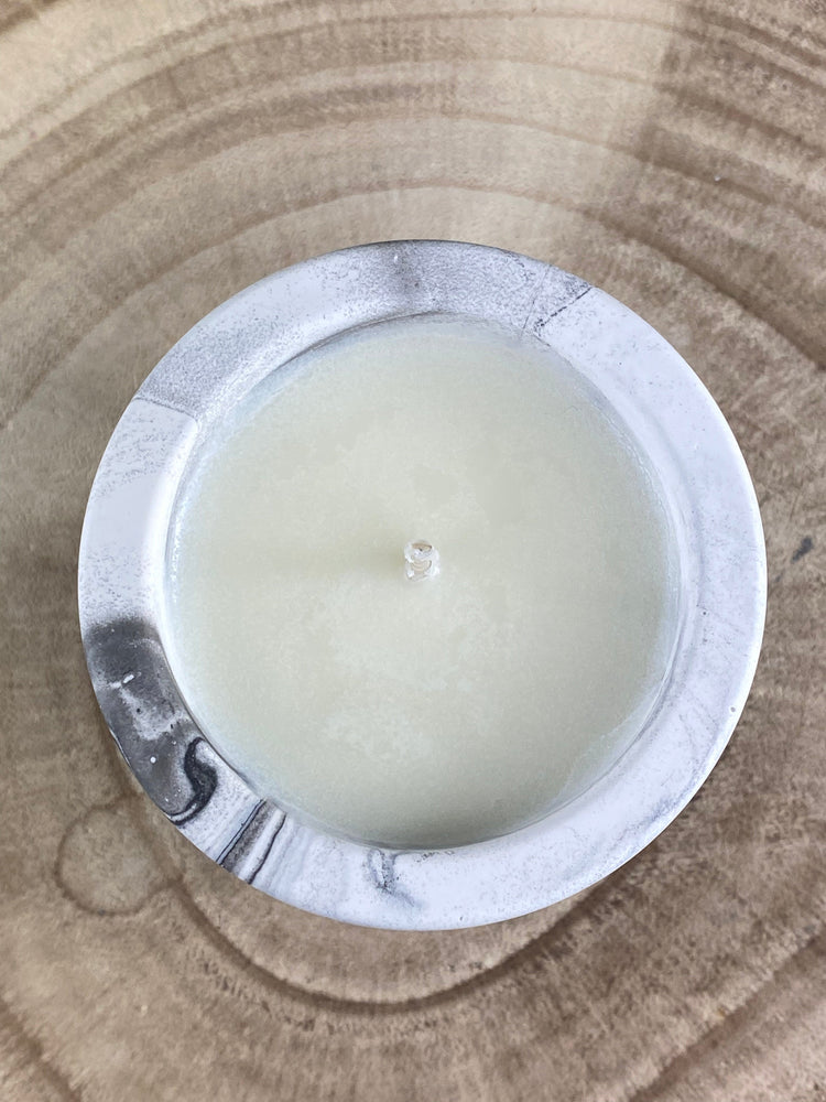 Elements of Avebury Honey and Tobacco Leaf Handcrafted Candle