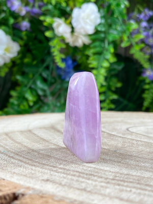 Elements of Avebury Kunzite