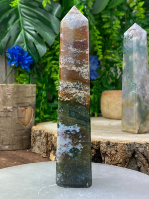 Elements of Avebury Crystal Moss Agate Tower