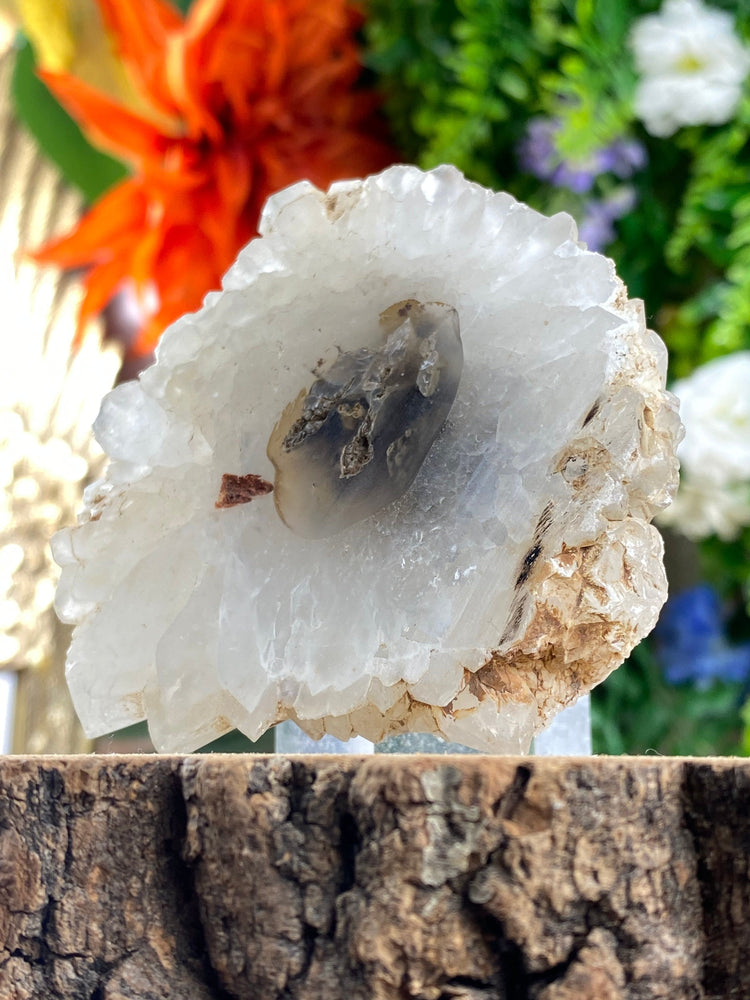 Elements of Avebury Quartz