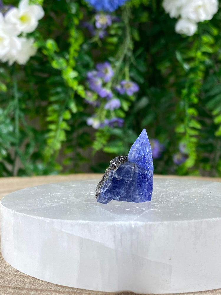 Elements of Avebury Crystals Tanzanite