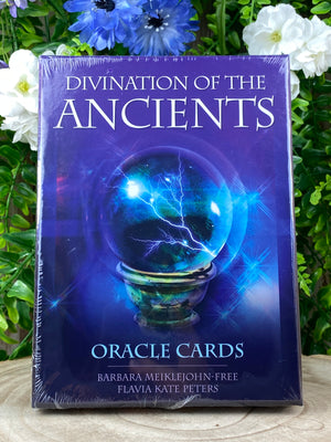 Divination Of The Ancients by Barbara Meiklejohn-Free & Flavia Kate Peters
