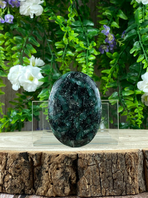 Emerald Palm Stone